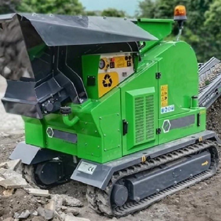 ایستگاه مینی سنگ شکن فکی متحرک 15-50t/H برای خط تولید سنگ شکن کوچک